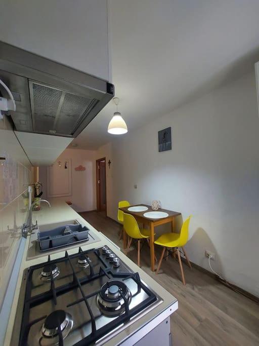 Apartament Spatios In בראשוב מראה חיצוני תמונה